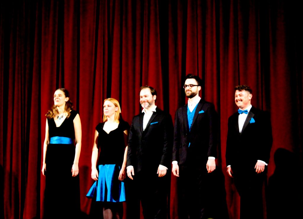 Mathilde Bobot, Marie Pouchelon, Geoffroy Heurard, Romain Bockler, Sean Clayton (Ensemble Perspectives) à Colonne. Photo : Rozenn Douerin.